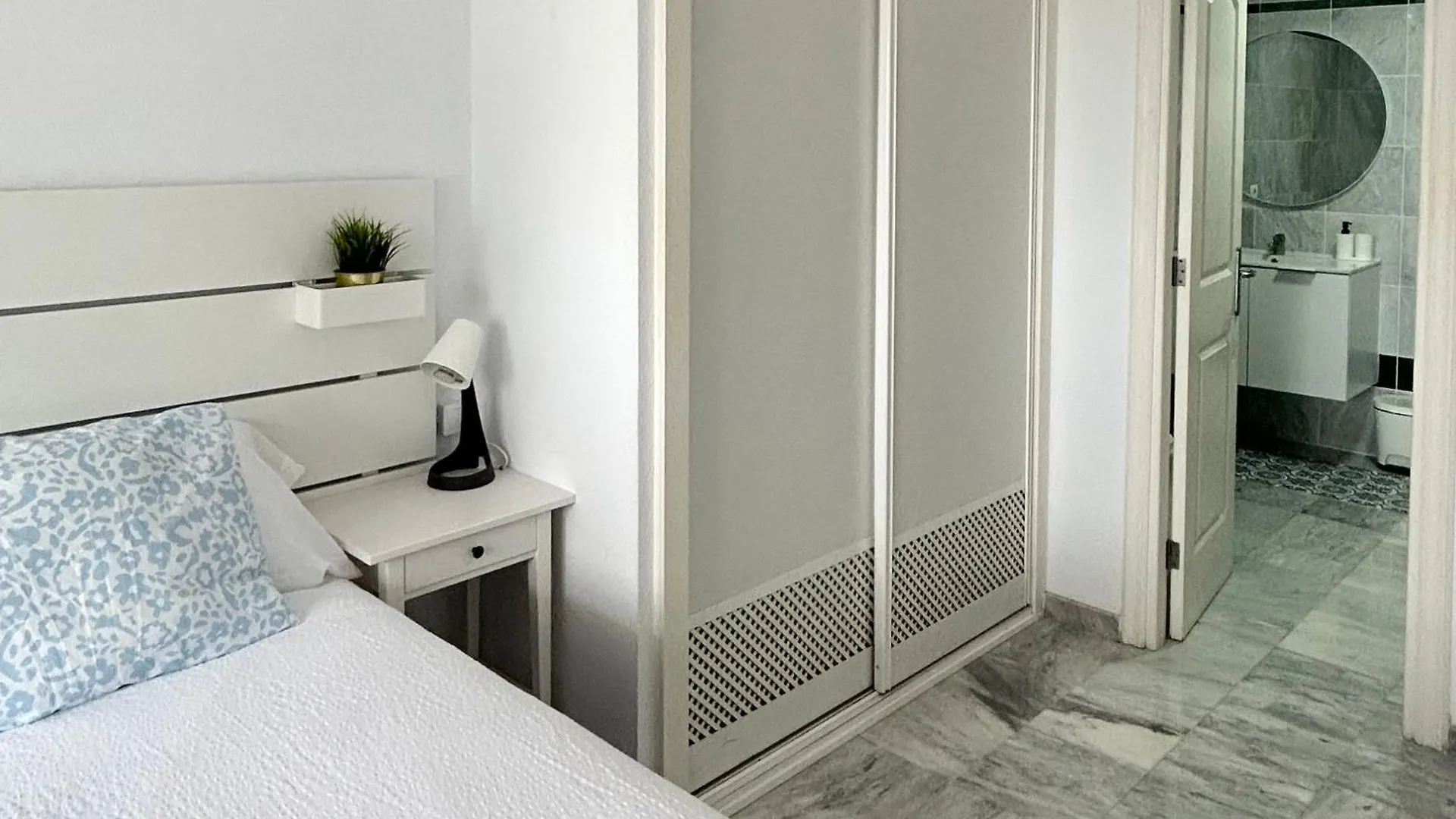2 Bedroom Apartment In Los Cristianos K210